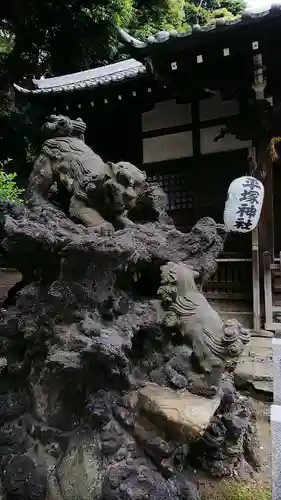 平塚神社の狛犬