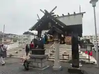 札幌諏訪神社の{uncategorized: "未分類", other: "その他", undefined: "問題あり", building: "その他建物", grave: "お墓", sacred_gate: "鳥居", guardian: "狛犬", statue: "像", buddha: "仏像", history: "歴史", nature: "自然", garden: "庭園", animal: "動物", pagoda: "塔", temizu: "手水舎", mountain_gate: "山門・神門", sanctuary: "本殿・本堂", subordinate: "末社・摂社", art: "芸術", scenery: "景色", jizo: "地蔵", ema: "絵馬", goshuin: "御朱印", omikuji: "おみくじ", items: "授与品その他", amulet: "お守り", goshuincho: "御朱印帳", eats: "食事", festival: "お祭り", votive_dance: "神楽", shichigosan: "七五三参", wedding: "結婚式", experience: "体験その他", initially: "初詣", around: "周辺", anti_infection: "感染症対策"}