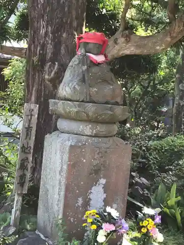 極楽寺（霊鷲山感應院極楽律寺）の地蔵