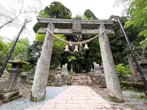 上色見熊野座神社の鳥居