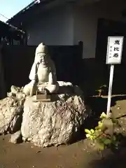 熊川神社の像