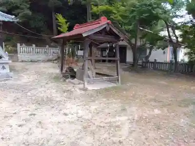 佐方八幡神社の手水舎