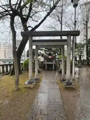 待乳山聖天（本龍院）の{uncategorized: "未分類", other: "その他", undefined: "問題あり", building: "その他建物", grave: "お墓", sacred_gate: "鳥居", guardian: "狛犬", statue: "像", buddha: "仏像", history: "歴史", nature: "自然", garden: "庭園", animal: "動物", pagoda: "塔", temizu: "手水舎", mountain_gate: "山門・神門", sanctuary: "本殿・本堂", subordinate: "末社・摂社", art: "芸術", scenery: "景色", jizo: "地蔵", ema: "絵馬", goshuin: "御朱印", omikuji: "おみくじ", items: "授与品その他", amulet: "お守り", goshuincho: "御朱印帳", eats: "食事", festival: "お祭り", votive_dance: "神楽", shichigosan: "七五三参", wedding: "結婚式", experience: "体験その他", initially: "初詣", around: "周辺", anti_infection: "感染症対策"}