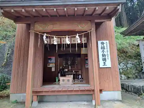 脊振神社の末社