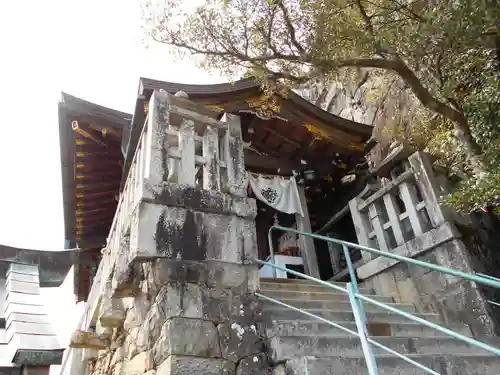 阿賀神社の本殿