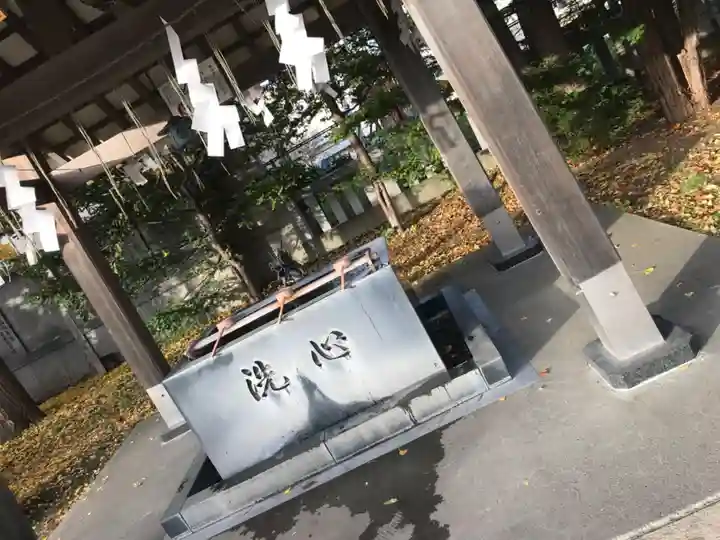 篠路神社の手水舎