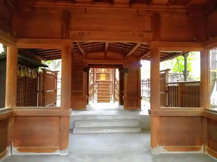 須佐之男社の本殿・本堂