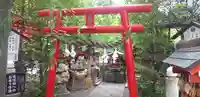 冠稲荷神社の鳥居
