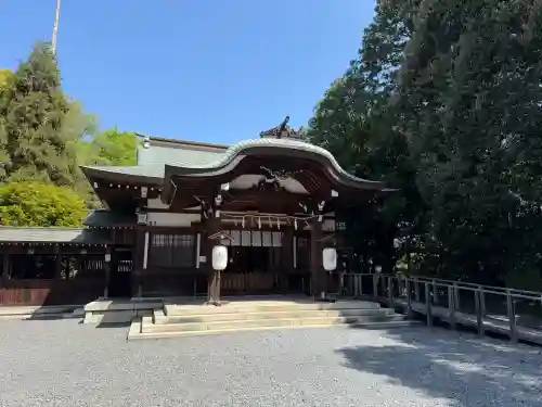 氷上姉子神社（熱田神宮摂社）の{uncategorized: "未分類", other: "その他", undefined: "問題あり", building: "その他建物", grave: "お墓", sacred_gate: "鳥居", guardian: "狛犬", statue: "像", buddha: "仏像", history: "歴史", nature: "自然", garden: "庭園", animal: "動物", pagoda: "塔", temizu: "手水舎", mountain_gate: "山門・神門", sanctuary: "本殿・本堂", subordinate: "末社・摂社", art: "芸術", scenery: "景色", jizo: "地蔵", ema: "絵馬", goshuin: "御朱印", omikuji: "おみくじ", items: "授与品その他", amulet: "お守り", goshuincho: "御朱印帳", eats: "食事", festival: "お祭り", votive_dance: "神楽", shichigosan: "七五三参", wedding: "結婚式", experience: "体験その他", initially: "初詣", around: "周辺", anti_infection: "感染症対策"}