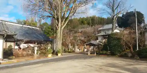 真浄寺の本殿・本堂