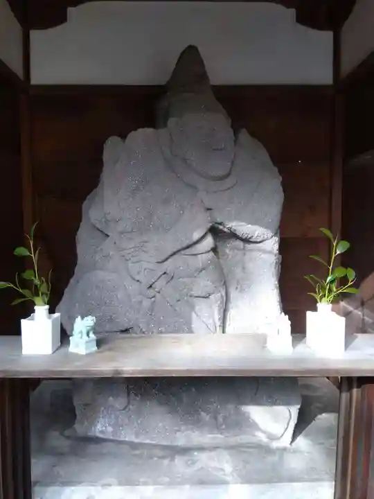 安江八幡宮(金沢水天宮)の像