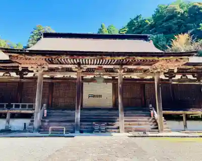 西明寺の本殿・本堂