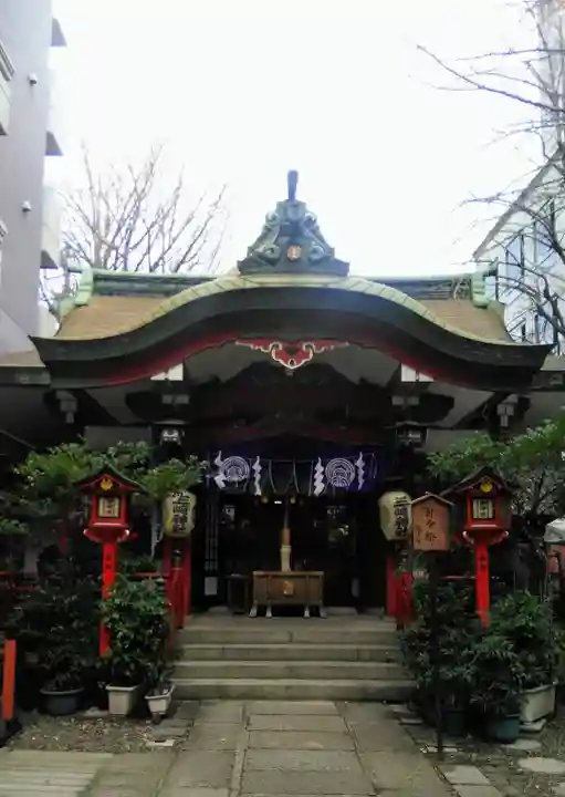 三崎稲荷神社の本殿・本堂