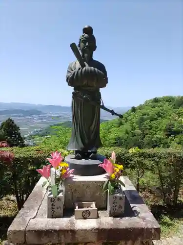 観音正寺の像