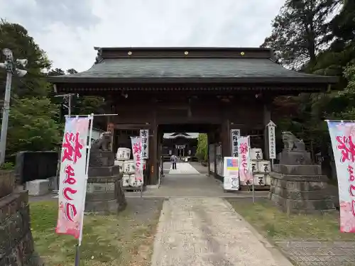 常陸第三宮　吉田神社の{uncategorized: "未分類", other: "その他", undefined: "問題あり", building: "その他建物", grave: "お墓", sacred_gate: "鳥居", guardian: "狛犬", statue: "像", buddha: "仏像", history: "歴史", nature: "自然", garden: "庭園", animal: "動物", pagoda: "塔", temizu: "手水舎", mountain_gate: "山門・神門", sanctuary: "本殿・本堂", subordinate: "末社・摂社", art: "芸術", scenery: "景色", jizo: "地蔵", ema: "絵馬", goshuin: "御朱印", omikuji: "おみくじ", items: "授与品その他", amulet: "お守り", goshuincho: "御朱印帳", eats: "食事", festival: "お祭り", votive_dance: "神楽", shichigosan: "七五三参", wedding: "結婚式", experience: "体験その他", initially: "初詣", around: "周辺", anti_infection: "感染症対策"}