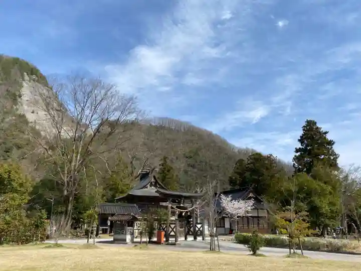 大本八幡神社のその他建物
