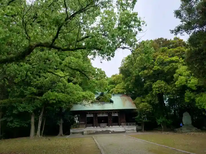 乃木神社の{uncategorized: "未分類", other: "その他", undefined: "問題あり", building: "その他建物", grave: "お墓", sacred_gate: "鳥居", guardian: "狛犬", statue: "像", buddha: "仏像", history: "歴史", nature: "自然", garden: "庭園", animal: "動物", pagoda: "塔", temizu: "手水舎", mountain_gate: "山門・神門", sanctuary: "本殿・本堂", subordinate: "末社・摂社", art: "芸術", scenery: "景色", jizo: "地蔵", ema: "絵馬", goshuin: "御朱印", omikuji: "おみくじ", items: "授与品その他", amulet: "お守り", goshuincho: "御朱印帳", eats: "食事", festival: "お祭り", votive_dance: "神楽", shichigosan: "七五三参", wedding: "結婚式", experience: "体験その他", initially: "初詣", around: "周辺", anti_infection: "感染症対策"}