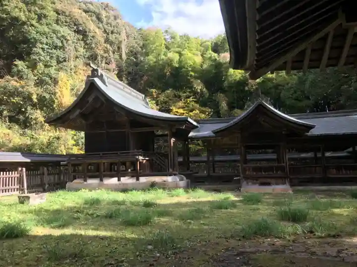 豊榮神社の本殿・本堂