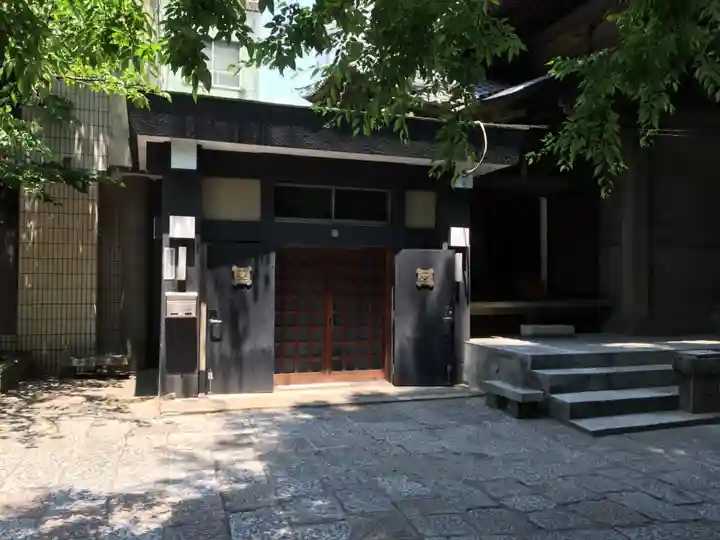 本覚寺の本殿・本堂