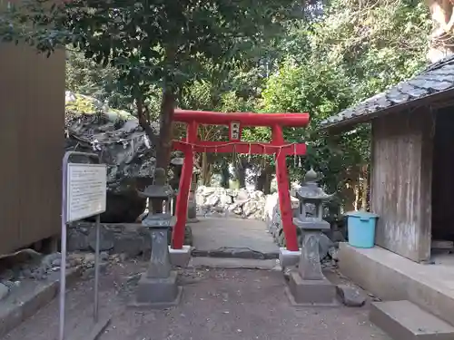 爾自神社(長崎県)