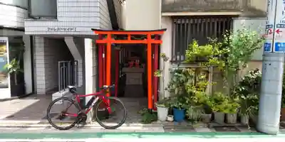 彌助稲荷社の鳥居