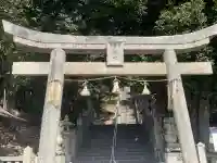 引野天神社の{uncategorized: "未分類", other: "その他", undefined: "問題あり", building: "その他建物", grave: "お墓", sacred_gate: "鳥居", guardian: "狛犬", statue: "像", buddha: "仏像", history: "歴史", nature: "自然", garden: "庭園", animal: "動物", pagoda: "塔", temizu: "手水舎", mountain_gate: "山門・神門", sanctuary: "本殿・本堂", subordinate: "末社・摂社", art: "芸術", scenery: "景色", jizo: "地蔵", ema: "絵馬", goshuin: "御朱印", omikuji: "おみくじ", items: "授与品その他", amulet: "お守り", goshuincho: "御朱印帳", eats: "食事", festival: "お祭り", votive_dance: "神楽", shichigosan: "七五三参", wedding: "結婚式", experience: "体験その他", initially: "初詣", around: "周辺", anti_infection: "感染症対策"}