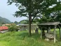 神明神社の手水舎