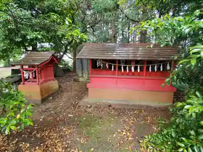 間中稲荷神社の末社・摂社