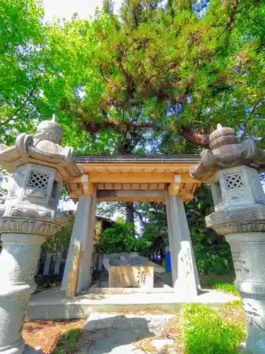 天神社（萩原町西宮重）の手水舎