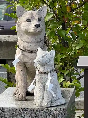 今泉八坂神社の像