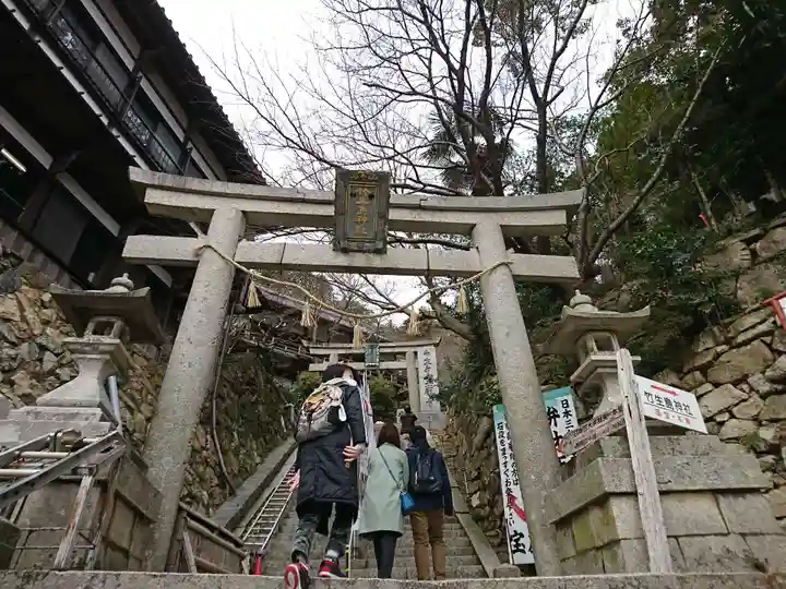 竹生島神社(都久夫須麻神社)の鳥居