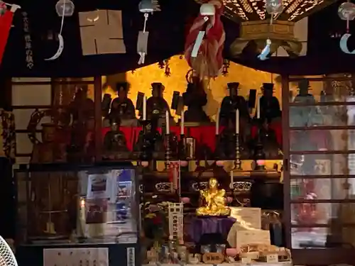 一六子育地蔵尊(神奈川県)