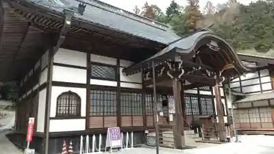 龍穏寺の本殿・本堂