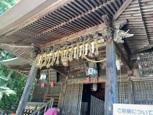 冨士御室浅間神社の本殿