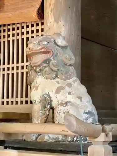 立志神社の狛犬