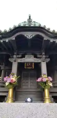 龍光不動尊の本殿・本堂