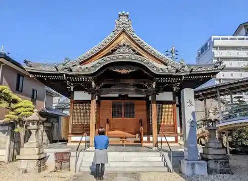 秋葉山 常光院の本殿・本堂