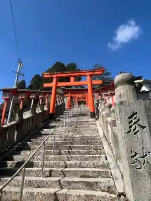 久井稲生神社の{uncategorized: "未分類", other: "その他", undefined: "問題あり", building: "その他建物", grave: "お墓", sacred_gate: "鳥居", guardian: "狛犬", statue: "像", buddha: "仏像", history: "歴史", nature: "自然", garden: "庭園", animal: "動物", pagoda: "塔", temizu: "手水舎", mountain_gate: "山門・神門", sanctuary: "本殿・本堂", subordinate: "末社・摂社", art: "芸術", scenery: "景色", jizo: "地蔵", ema: "絵馬", goshuin: "御朱印", omikuji: "おみくじ", items: "授与品その他", amulet: "お守り", goshuincho: "御朱印帳", eats: "食事", festival: "お祭り", votive_dance: "神楽", shichigosan: "七五三参", wedding: "結婚式", experience: "体験その他", initially: "初詣", around: "周辺", anti_infection: "感染症対策"}