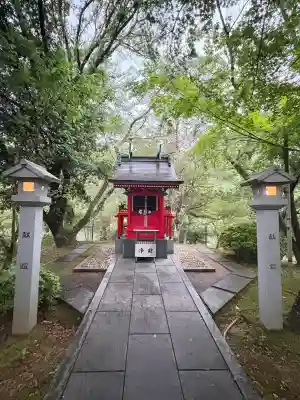 玉嶋辨財天の{uncategorized: "未分類", other: "その他", undefined: "問題あり", building: "その他建物", grave: "お墓", sacred_gate: "鳥居", guardian: "狛犬", statue: "像", buddha: "仏像", history: "歴史", nature: "自然", garden: "庭園", animal: "動物", pagoda: "塔", temizu: "手水舎", mountain_gate: "山門・神門", sanctuary: "本殿・本堂", subordinate: "末社・摂社", art: "芸術", scenery: "景色", jizo: "地蔵", ema: "絵馬", goshuin: "御朱印", omikuji: "おみくじ", items: "授与品その他", amulet: "お守り", goshuincho: "御朱印帳", eats: "食事", festival: "お祭り", votive_dance: "神楽", shichigosan: "七五三参", wedding: "結婚式", experience: "体験その他", initially: "初詣", around: "周辺", anti_infection: "感染症対策"}