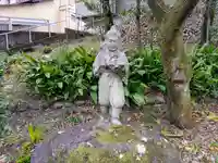 青衾社(北方町)の像