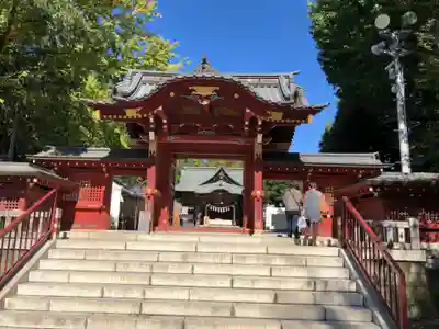 秩父神社の山門・神門