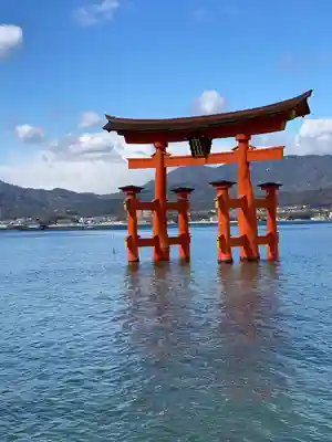 厳島神社(広島県)