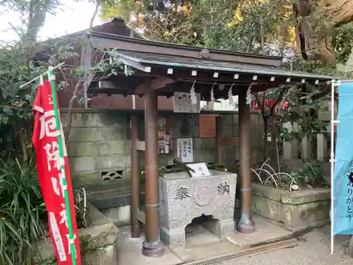 八雲神社（鎌倉・大町）の手水舎