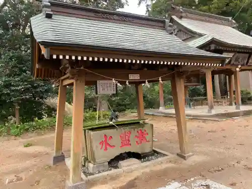 山倉大神の{uncategorized: "未分類", other: "その他", undefined: "問題あり", building: "その他建物", grave: "お墓", sacred_gate: "鳥居", guardian: "狛犬", statue: "像", buddha: "仏像", history: "歴史", nature: "自然", garden: "庭園", animal: "動物", pagoda: "塔", temizu: "手水舎", mountain_gate: "山門・神門", sanctuary: "本殿・本堂", subordinate: "末社・摂社", art: "芸術", scenery: "景色", jizo: "地蔵", ema: "絵馬", goshuin: "御朱印", omikuji: "おみくじ", items: "授与品その他", amulet: "お守り", goshuincho: "御朱印帳", eats: "食事", festival: "お祭り", votive_dance: "神楽", shichigosan: "七五三参", wedding: "結婚式", experience: "体験その他", initially: "初詣", around: "周辺", anti_infection: "感染症対策"}