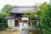 徳法寺の山門・神門