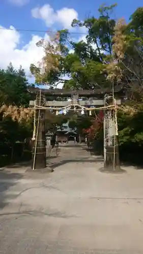 與止日女神社の鳥居