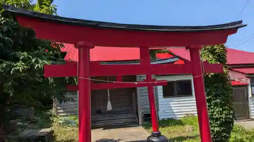 入舟稲荷神社の鳥居