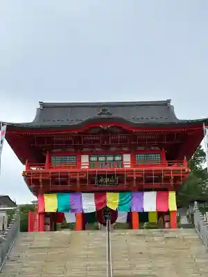 成田山名古屋別院大聖寺(犬山成田山)の{uncategorized: "未分類", other: "その他", undefined: "問題あり", building: "その他建物", grave: "お墓", sacred_gate: "鳥居", guardian: "狛犬", statue: "像", buddha: "仏像", history: "歴史", nature: "自然", garden: "庭園", animal: "動物", pagoda: "塔", temizu: "手水舎", mountain_gate: "山門・神門", sanctuary: "本殿・本堂", subordinate: "末社・摂社", art: "芸術", scenery: "景色", jizo: "地蔵", ema: "絵馬", goshuin: "御朱印", omikuji: "おみくじ", items: "授与品その他", amulet: "お守り", goshuincho: "御朱印帳", eats: "食事", festival: "お祭り", votive_dance: "神楽", shichigosan: "七五三参", wedding: "結婚式", experience: "体験その他", initially: "初詣", around: "周辺", anti_infection: "感染症対策"}