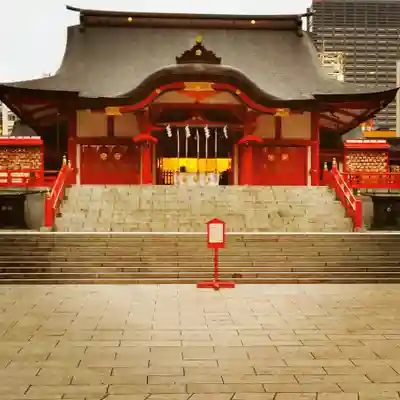 花園神社の本殿・本堂
