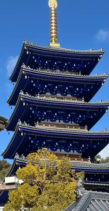 中山寺の{uncategorized: "未分類", other: "その他", undefined: "問題あり", building: "その他建物", grave: "お墓", sacred_gate: "鳥居", guardian: "狛犬", statue: "像", buddha: "仏像", history: "歴史", nature: "自然", garden: "庭園", animal: "動物", pagoda: "塔", temizu: "手水舎", mountain_gate: "山門・神門", sanctuary: "本殿・本堂", subordinate: "末社・摂社", art: "芸術", scenery: "景色", jizo: "地蔵", ema: "絵馬", goshuin: "御朱印", omikuji: "おみくじ", items: "授与品その他", amulet: "お守り", goshuincho: "御朱印帳", eats: "食事", festival: "お祭り", votive_dance: "神楽", shichigosan: "七五三参", wedding: "結婚式", experience: "体験その他", initially: "初詣", around: "周辺", anti_infection: "感染症対策"}